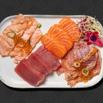 39. Sashimi deluxe (12 stk.)